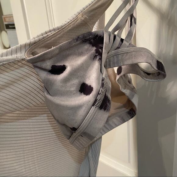 Lululemon Wild Tank strappy workout top
White / Ghost Stripe Weave 4 - Picture 8 of 11